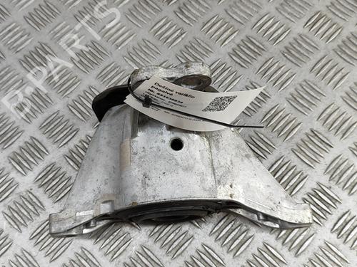 Used Engine mount MERCEDES-BENZ S-CLASS (W222, V222, X222) S 400 d (222.034, 222.134) (340 hp) 28565406