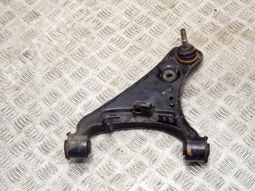 right-front-suspension-arm-land-rover-discovery-iii-l319-27-td-4x4-2004-2005-2006-2007-2008-2009-10073400 main image