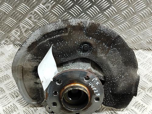Used Left front steering knuckle BMW X1 (F48) sDrive 20 i (192 hp) 18418109