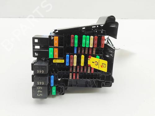Used Fuse box Fuse box 36953067 36953067