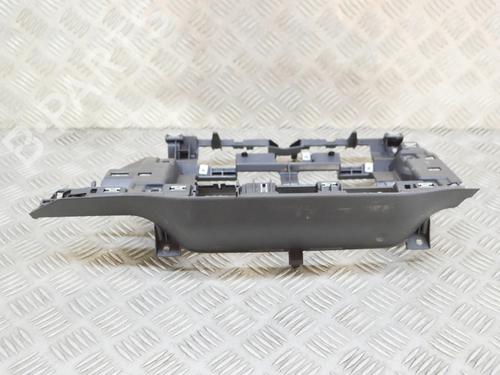 BP27760164O1 main image