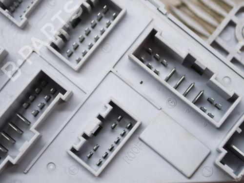 Fuse box KIA SPORTAGE II (JE_, KM_) 2.0 16V 4WD | BP10073492E1 