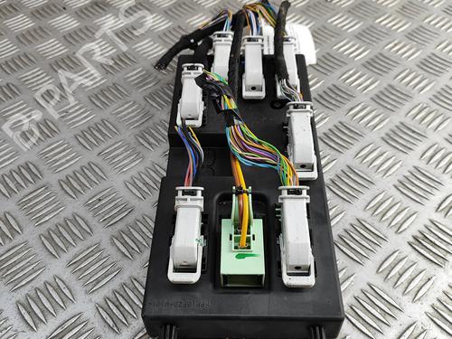 Electronic module LAND ROVER RANGE ROVER VELAR (L560) 2.0 D240 SD4 4x4 | BP33374479M83 - Image 3