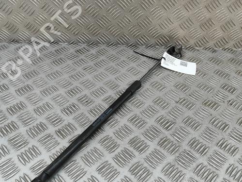 hood-lift-support-volvo-xc60-ii-246-2017-27790757 main image