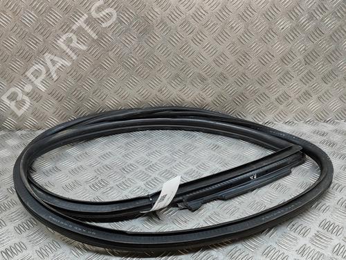 Rubber door seal – Porsche 911 (996) 3.4 Carrera 4 (1997-2001)