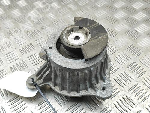Used Engine mount Engine mount MERCEDES-BENZ C-CLASS Coupe (C205) C 220 d (205.304) (163 hp) 33464935 33464935
