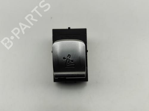 Used Switch BMW X7 (G07) xDrive M 50 d (400 hp) 28563049