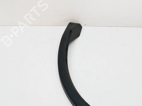 Used Rear right wheel arch trim LAND ROVER RANGE ROVER SPORT I (L320) 2.7 D 4x4 (190 hp) 14638037