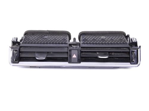 air-vent-land-rover-range-rover-velar-l560-2017-33349952 main image