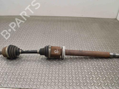 Used Right front driveshaft VOLVO V40 Hatchback (525) D2 (120 hp) 30228750