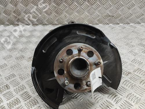 Used Right rear steering knuckle TOYOTA COROLLA Estate (_E21_) 1.8 Hybrid (ZWE211) (98 hp) 29812530