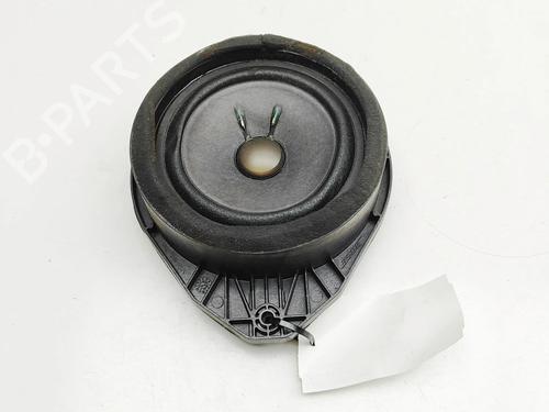 speaker-cadillac-escalade-2014-33377791 main image