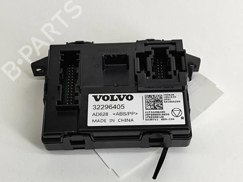 electronic-module-volvo-xc40-536-2017-28045774 main image