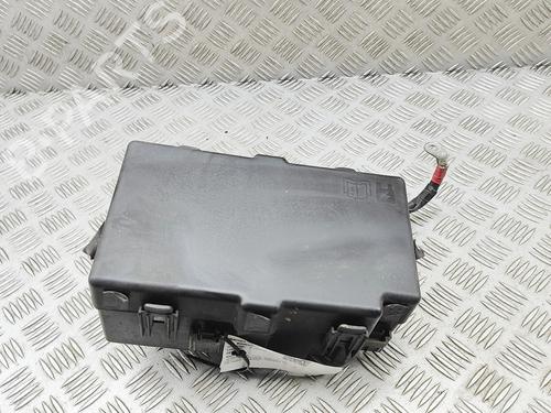Used Fuse box Fuse box FORD RANGER (TKE) 3.2 TDCi 4x4 (200 hp) 35767609 35767609