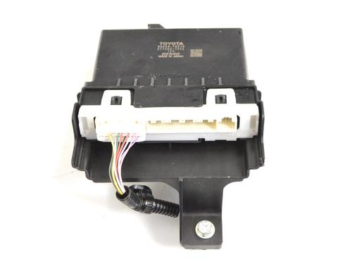 Used Electronic module Electronic module LEXUS NX (_Z1_) 300h (AYZ10_) (155 hp) 33343884 33343884