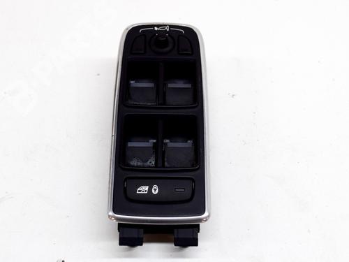 right-front-window-switch-jaguar-f-pace-x761-20-td4-awd-2015-9628824 main image