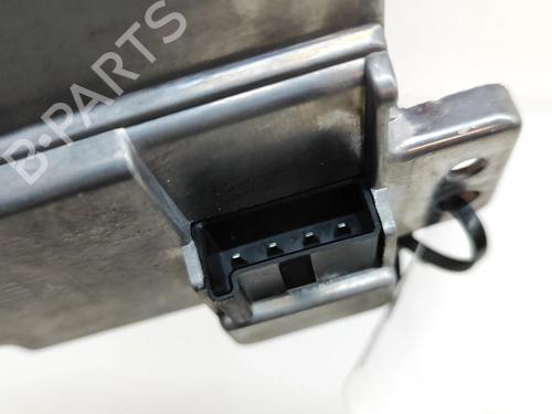 Electronic module TESLA MODEL Y (5YJY) EV Performance All-wheel Drive | BP33363562M83  - Image 5