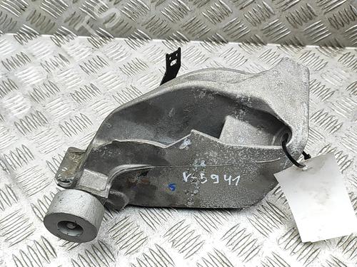 Used Support Support BMW X5 (G05, F95) xDrive 30 d Mild-Hybrid (298 hp) 33390519 33390519