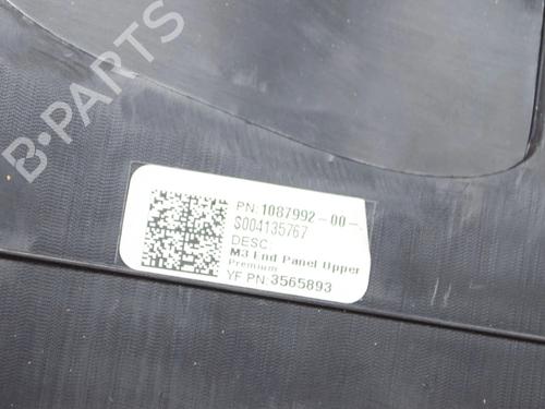 Middenconsole TESLA MODEL Y (5YJY) EV Performance All-wheel Drive | BP27752692I22