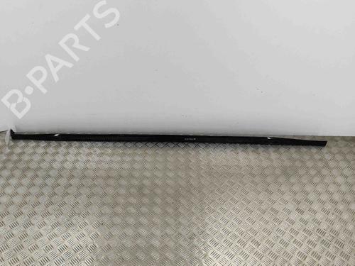 Venstre sidekjole VW GOLF VIII (CD1, DA1) 1.5 TSI (150 hp) 29128324