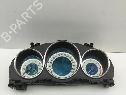 Used Instrument cluster Instrument cluster MERCEDES-BENZ E-CLASS Coupe (C207) E 350 BlueTEC / d (207.326) (258 hp) 33387384 33387384