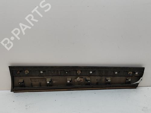 Door moulding trim LAND ROVER RANGE ROVER VELAR (L560) 2.0 D180 TD4 4x4 | BP27772069C150 