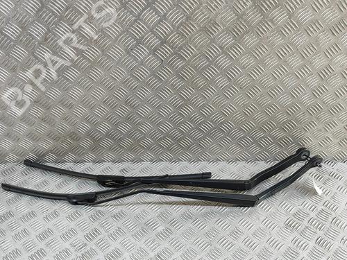 Used Front windshield wiper arm Front windshield wiper arm BMW X5 (F15, F85) xDrive 30 d (258 hp) 27799811 27799811