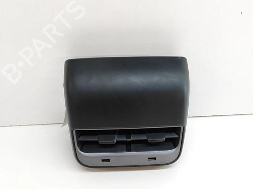 Used Air vent Air vent TESLA MODEL 3 (5YJ3) EV AWD (351 hp) 27770623 27770623