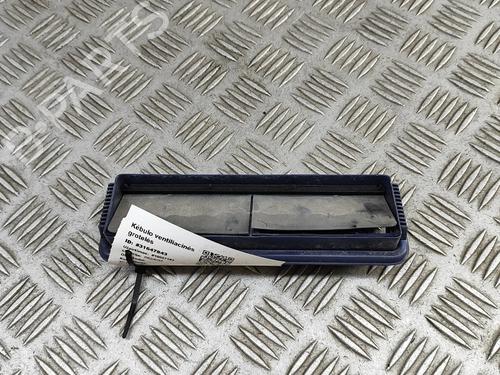 grille-audi-a1-8x1-8xk-2010-2011-2012-2013-2014-2015-2016-2017-2018-2019-28435110 main image