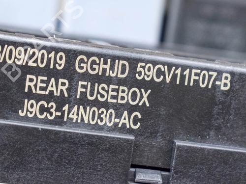 Fuse box JAGUAR E-PACE (X540) 2.0 D150 AWD | BP9227033E1 