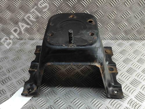 Used Support MITSUBISHI PAJERO IV (V8_W, V9_W) 3.2 DI-D (V88W, V98W) (170 hp) 29227649
