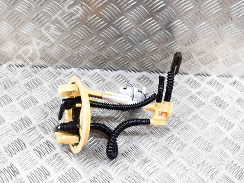 Used Fuel pump MERCEDES-BENZ E-CLASS (W212) E 220 BlueTEC (212.001) (177 hp) 10527176