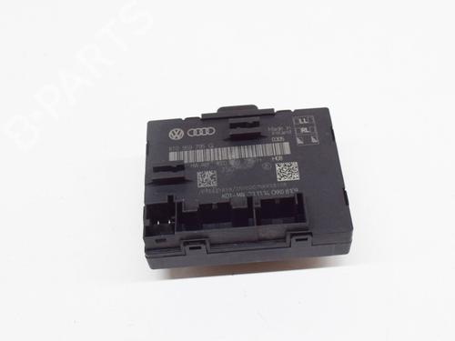 Used Electronic module AUDI A4 B8 (8K2) 2.0 TDI (163 hp) 6867180