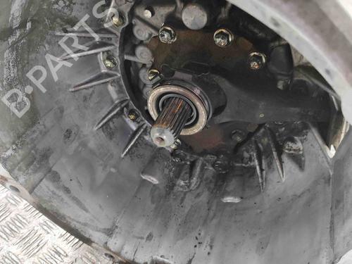 Gearbox TOYOTA HILUX VIII Pickup (_N1_) 2.4 D 4WD (GUN125_, GUN125R) | BP29458604M3 