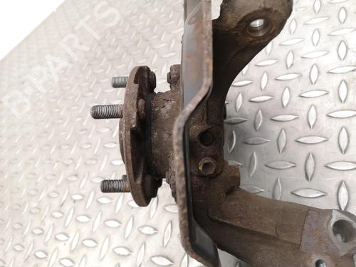 Left front steering knuckle TOYOTA RAV 4 IV (_A4_) 2.2 D 4WD (ALA49) | BP31072756M25 