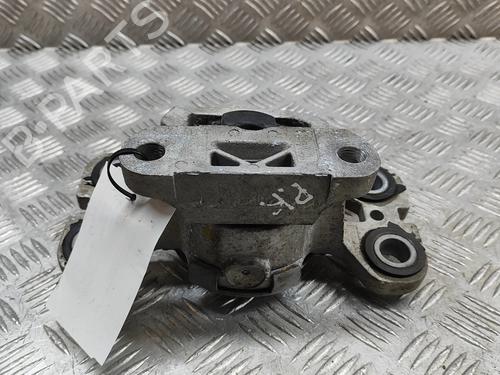 Used Engine mount VOLVO V70 III (135) D5 (205 hp) 24976218