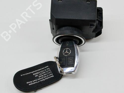 Used Ignition barrel MERCEDES-BENZ E-CLASS Convertible (A207) E 220 CDI / BlueTEC / d (207.402, 207.401) (170 hp) 8352311