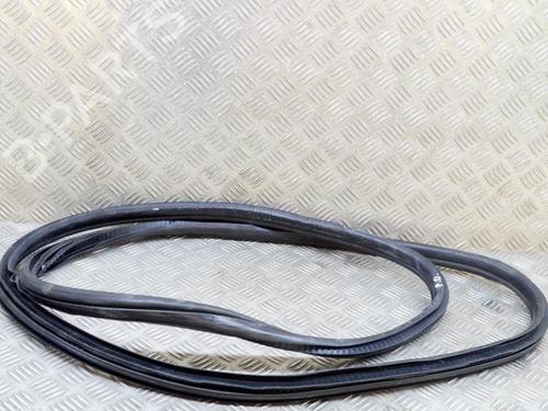 Used Rubber door seal BMW 2 Active Tourer (F45) 225 xe Plug-in-Hybrid (224 hp) 14651036