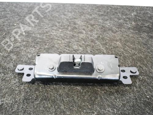 Used Tailgate lock PEUGEOT 208 I (CA_, CC_) 1.2 VTI 82 (82 hp) 6743107