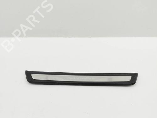 Used Left sideskirt Left sideskirt 39485628 39485628