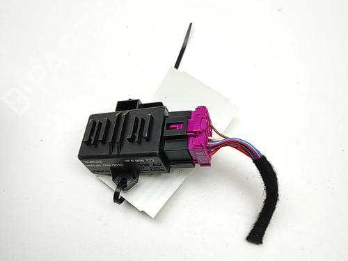 Electronic module PORSCHE CAYENNE Coupe (9YB) 3.0 E-Hybrid AWD | BP38017913M83 - Image 1