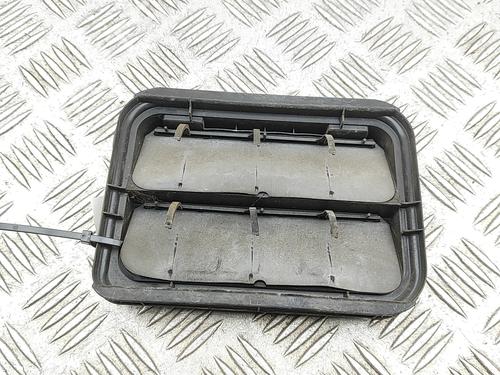 Grill Grill NISSAN GT-R (R35) V6 (530 hp) 33962678 33962678