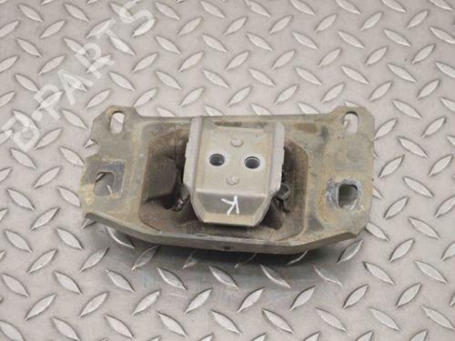 Used Engine mount PEUGEOT 3008 II SUV (MC_, MR_, MJ_, M4_) 1.6 BlueHDi 120 (120 hp) 30236781