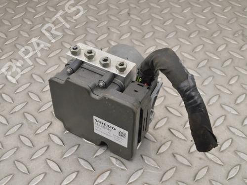 Used ABS pump ABS pump VOLVO XC40 (536) T4 AWD (190 hp) 33351101 33351101