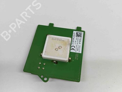 Antenne/Base TESLA MODEL 3 (5YJ3) EV Performance AWD | BP28431151C140