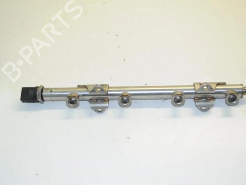 Injection rail AUDI A3 (8V1, 8VK) 1.4 TFSI | BP30267437M98 - Image 3