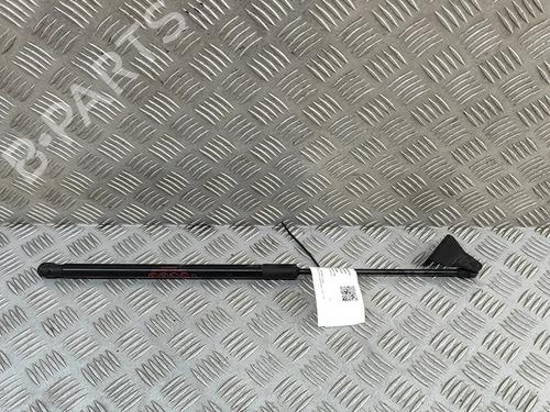 tailgate-lift-support-infiniti-q30-2015-28564068 main image