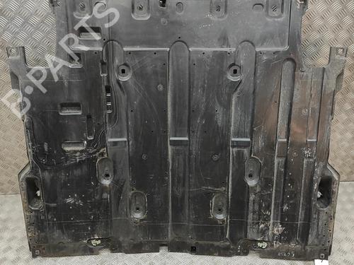 Used Underbody protection Underbody protection PEUGEOT 2008 II (UD_, US_, UY_, UJ_, UR_, UC_) e-2008 (UKZKXZ) (136 hp) 30130558 30130558