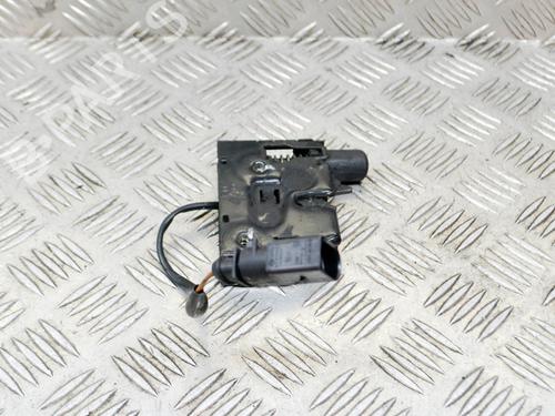 Used Hood lock AUDI A6 C7 (4G2, 4GC) 2.0 TDI (177 hp) 11831964