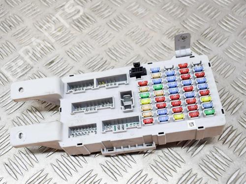 fuse-box-hyundai-santa-fe-ii-cm-22-crdi-4x4-b40c102r0-2005-2006-2007-2008-2009-2010-2011-2012-2013-2014-2015-10221135 main image